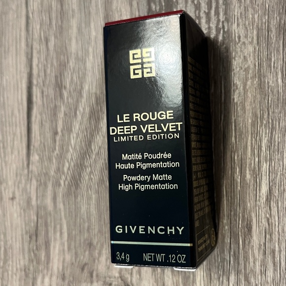 GIVENCHY Le Rouge Deep Velvet Matte in 37 Rouge Graine *LE* - Picture 2 of 4